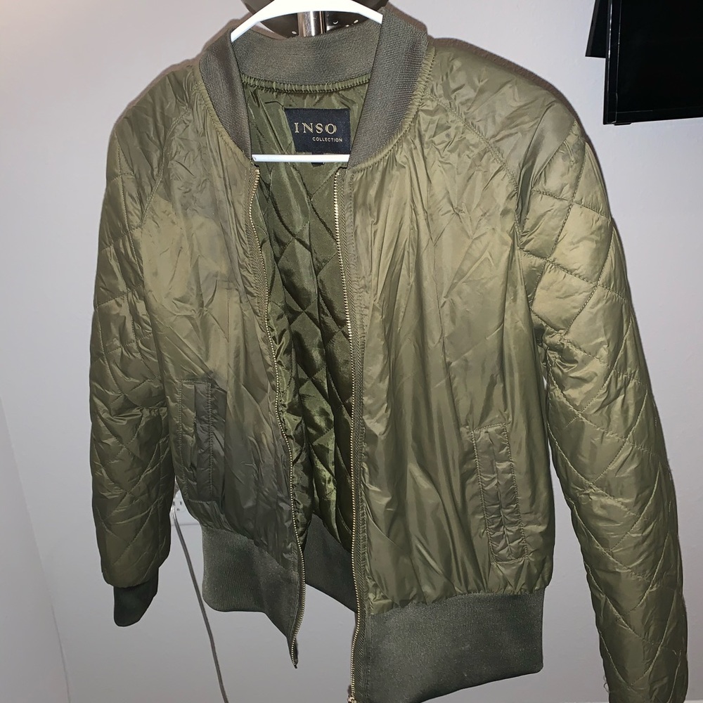 Bomber jacket